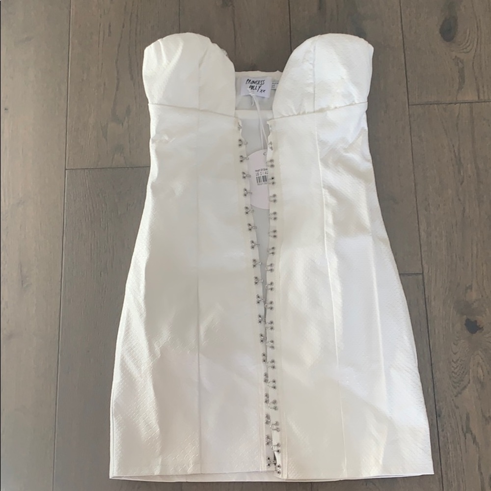 BNWT Princess Polly Dress